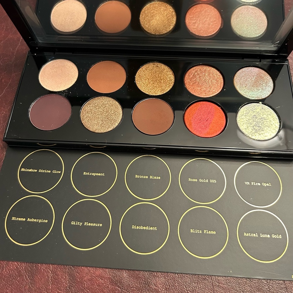 Pat McGrath V Bronze seduction Eyeshadow Palette Luxurious Shimmer and Matte